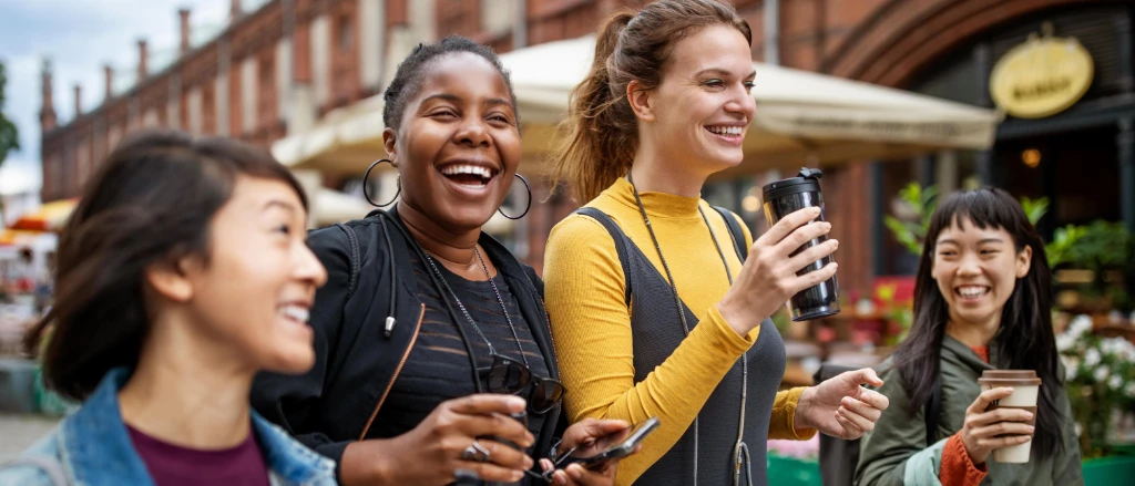 ______Happy women drinking coffee.13776643968545061234.15533148161924069027.jpg